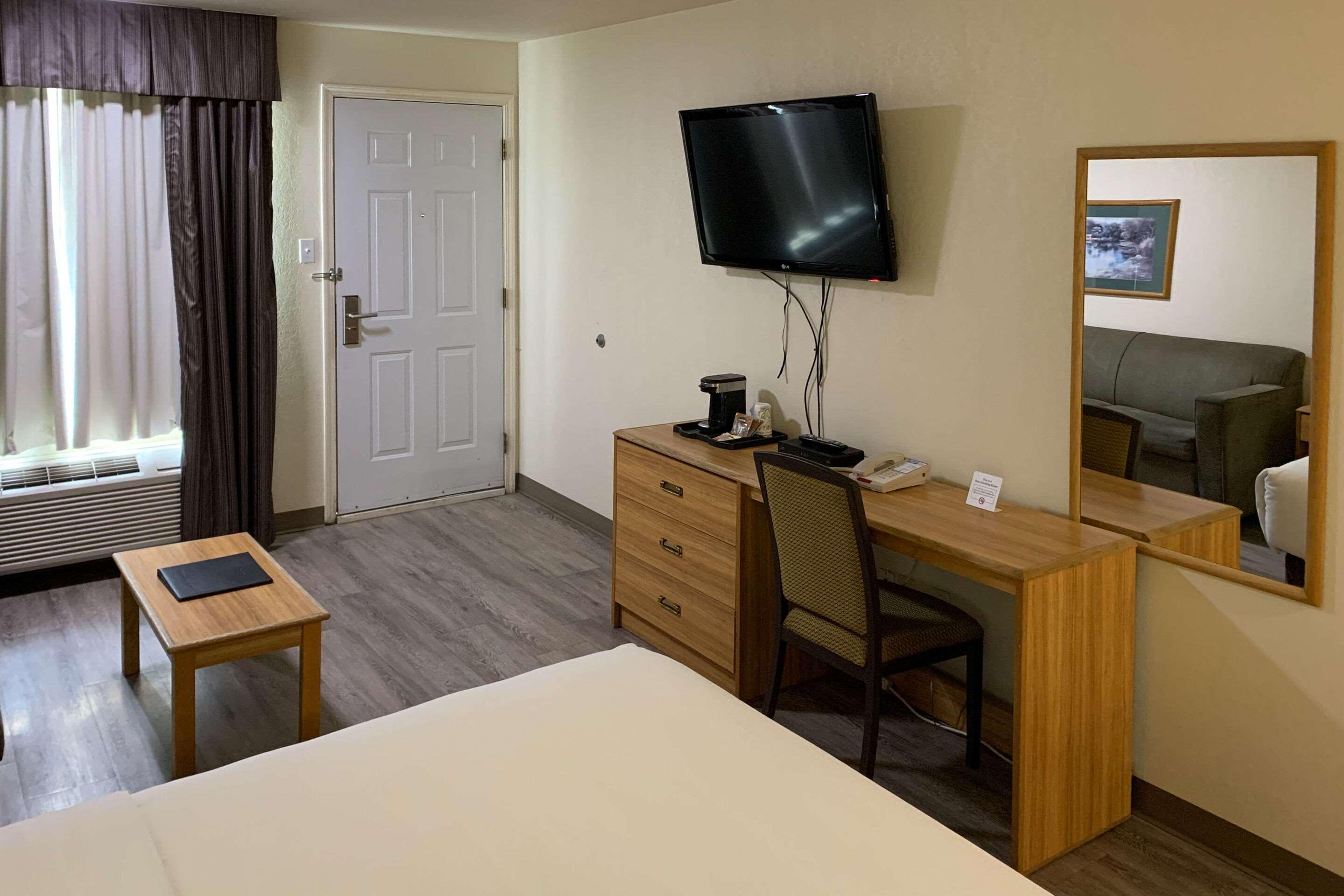 Rodeway Inn Benton Ngoại thất bức ảnh