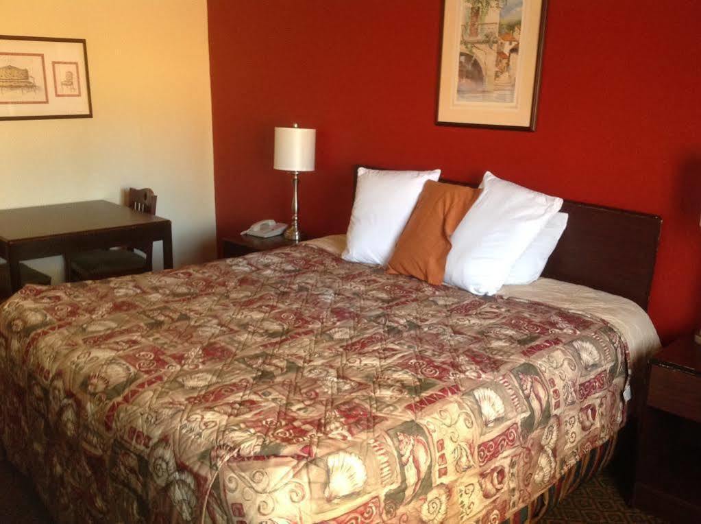 Rodeway Inn Benton Ngoại thất bức ảnh